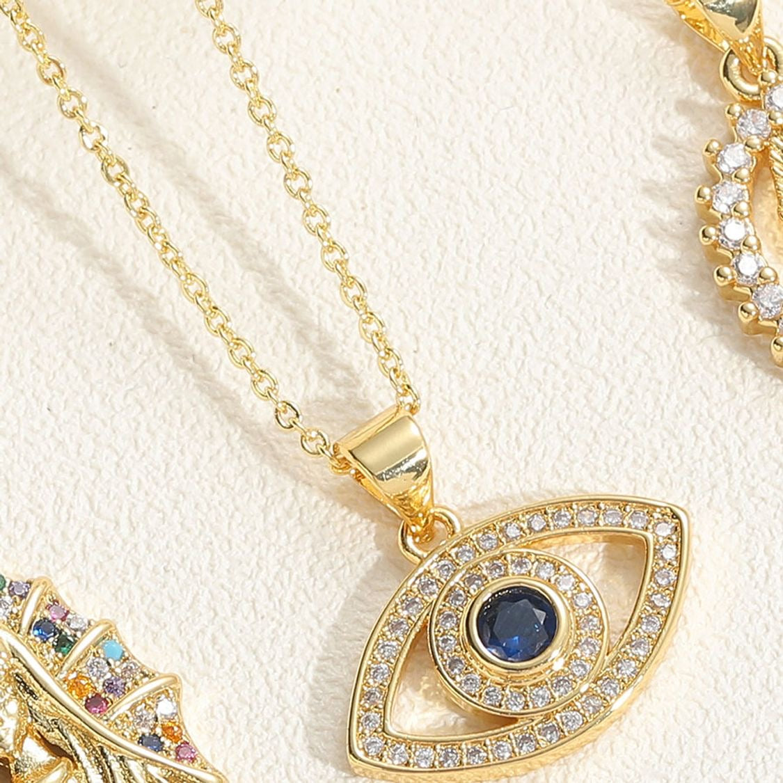 Collier Dilan