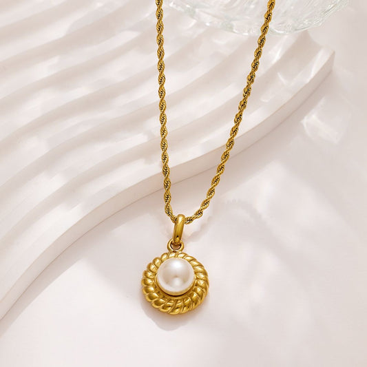 Collier Linda